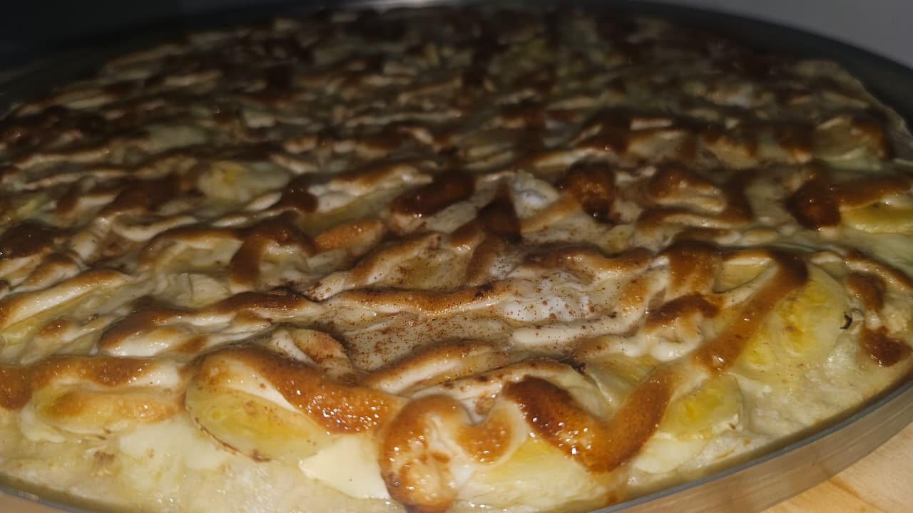 Pizza doce assada vista de perto
